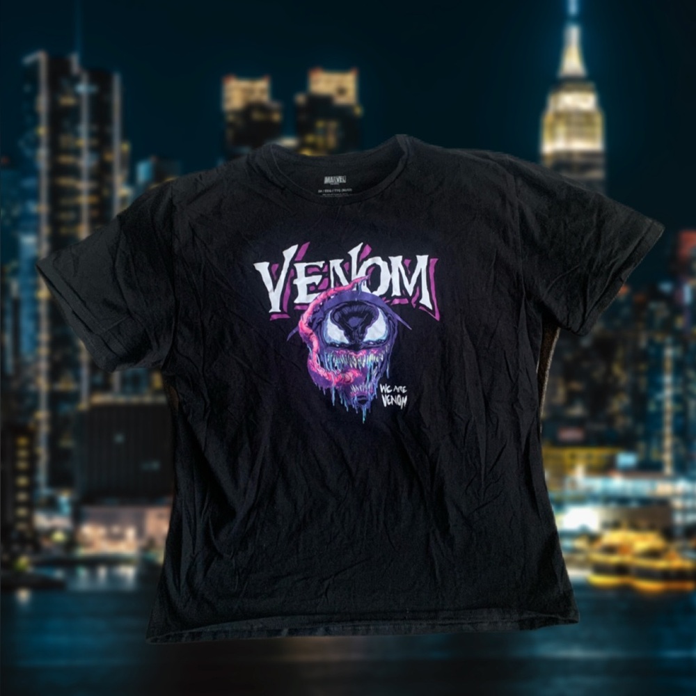 Pre Owened Men’s Marvel Venom Shirt We Are Venom Sz XXL Marvel